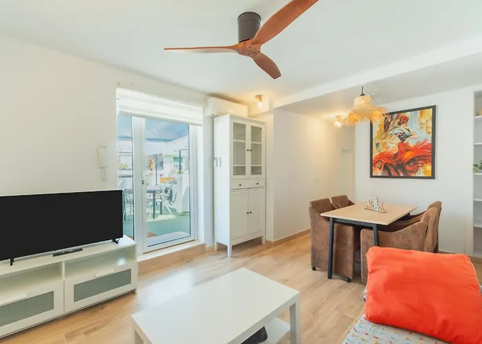 Apartamento Cadizz - El Faro Del Manteca Ii *