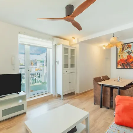 Apartamento Cadizz - El Faro Del Manteca Ii *