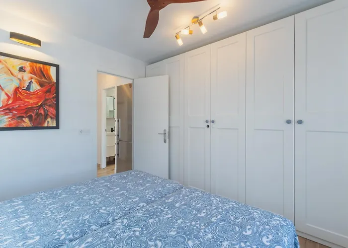 Cadizz - El Faro Del Manteca Ii * Кадис