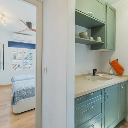 Cadizz - El Faro Del Manteca Ii 公寓 *